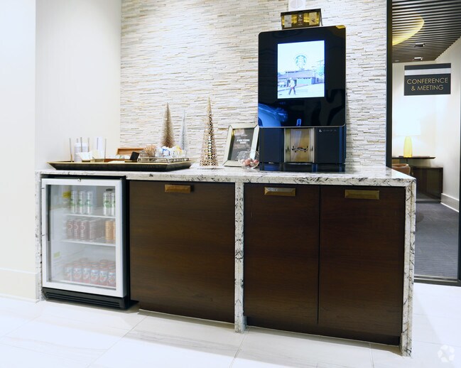 Museum Tower - Museum Tower