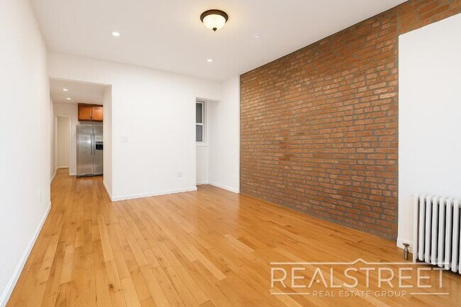 Photo - Spacious 2 BR in Heart of Park Slope Unit 3R