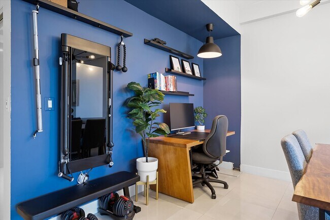 Photo - 3250 Grand Ave