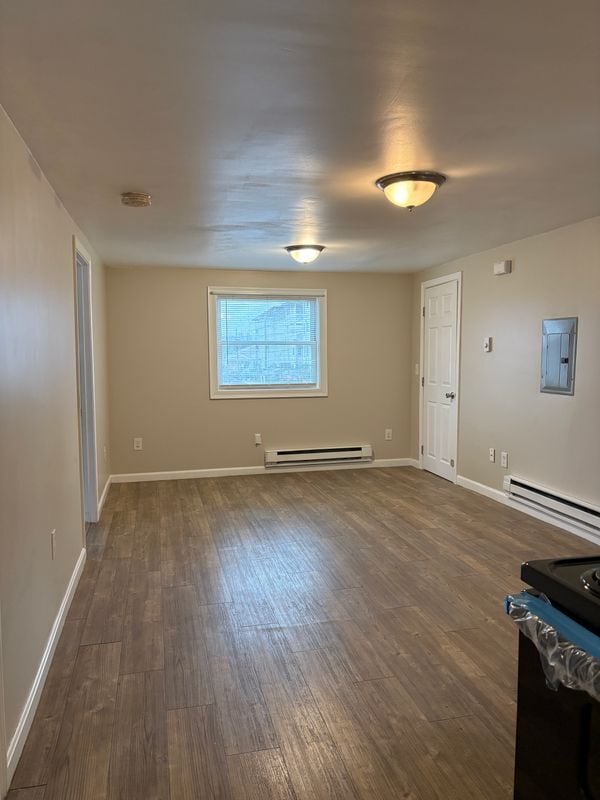 Photo - 2 Yolande Pl