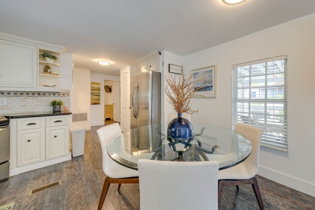 394 Burton Dr Unit SI ID1546416P