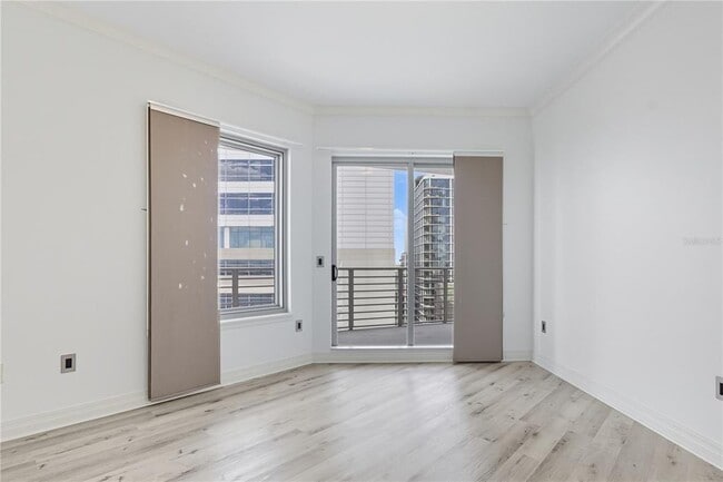 Photo - 449 S 12th St Unidad 1504