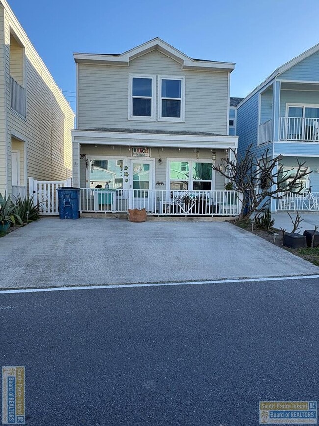 Building Photo - 123 Las Joyas Blvd