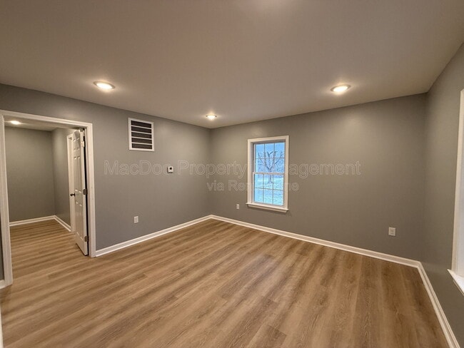 Photo - 11508 Catharpin Rd