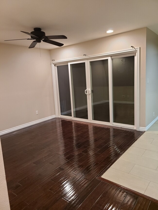 Photo - 4310 Lennox Blvd Unit D