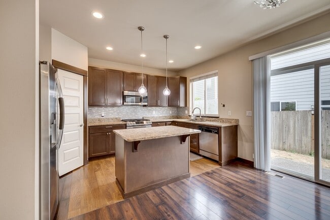 Photo - Bothell 4 Bedroom, Northshore Schools!