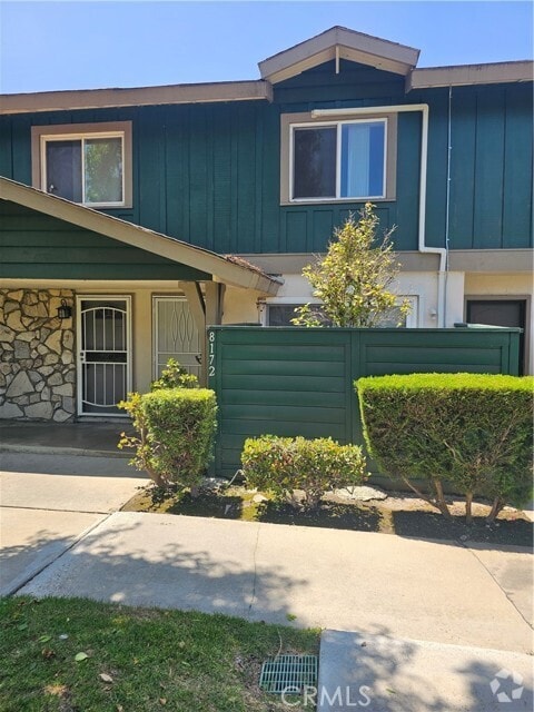 Building Photo - 8172 Ferguson Green Rental