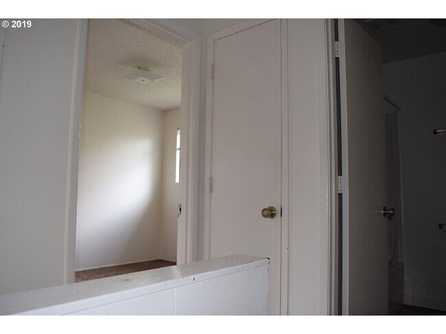 Photo - 931 Salmon Ave