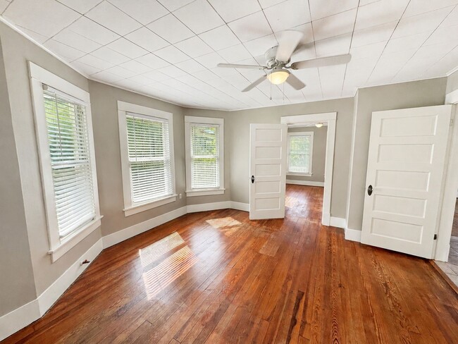Photo - 3012 Avenue O 1/2 Unit Up
