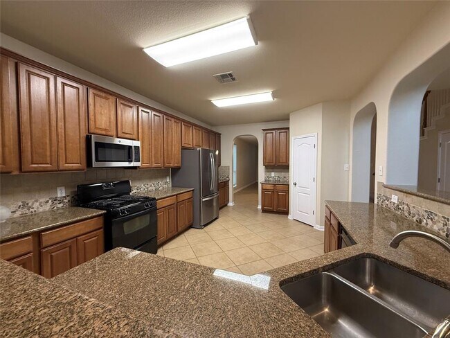 Photo - 1209 Laurel Oak Trail