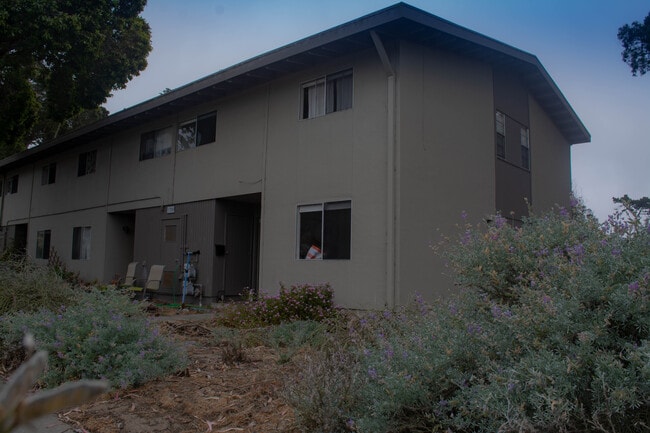 Front - 1709 Baker Ct Apartments