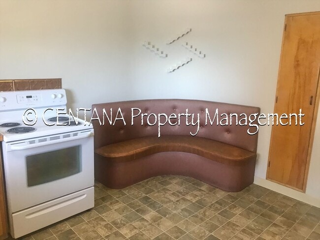115 E Broadway St Unit 115 B