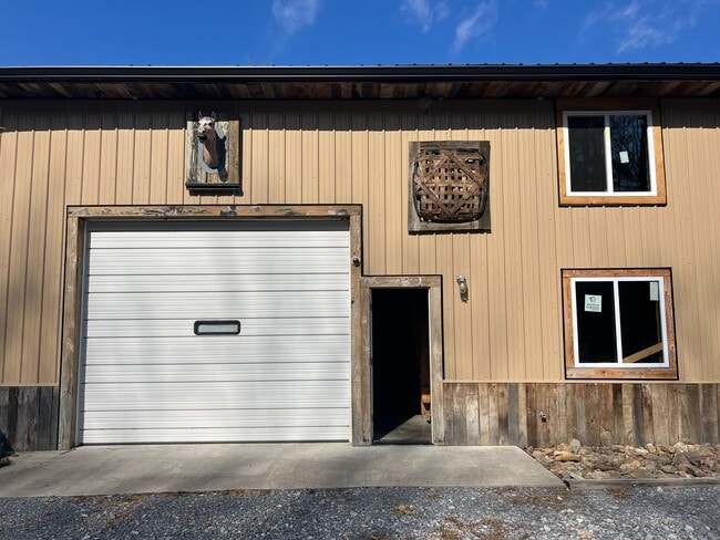 Building Photo - 2353 TN-107