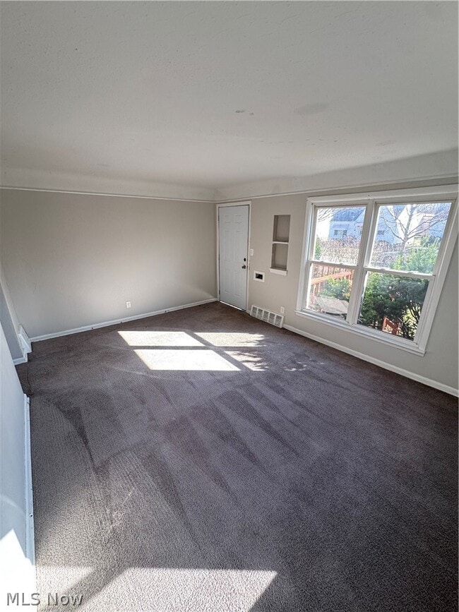 Photo - 892 E 139th St