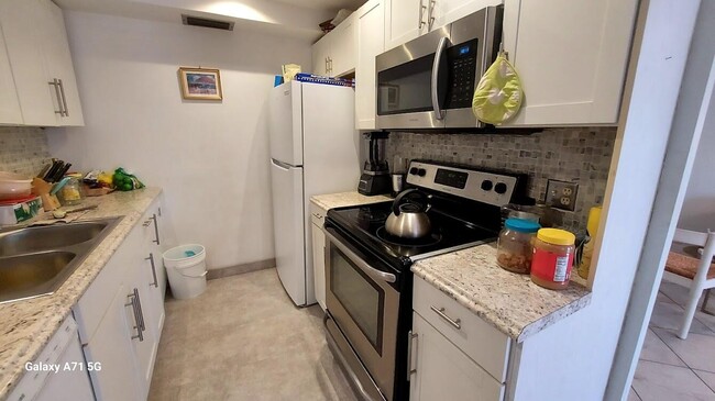 Photo - 3076 Cornwall D Unit 3076