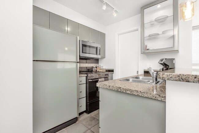 Photo - 1068 Hornby St Unit 902