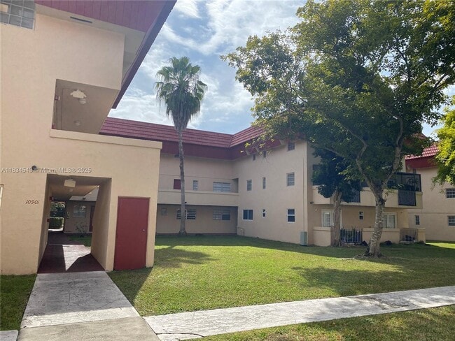 Photo - 10901 N Kendall Dr Condo Unit 213