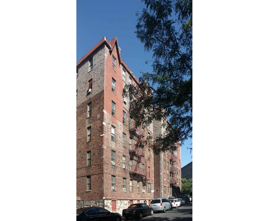 Photo - 705 Gerard Ave Apartments