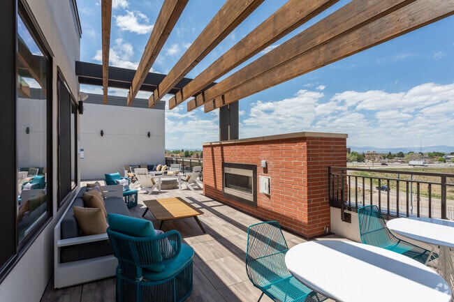 Marq Iliff Station Apartments For Rent In Aurora Co Forrent Com