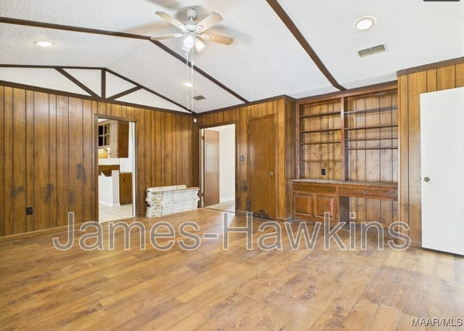 Photo - 3218 Riderwood Dr