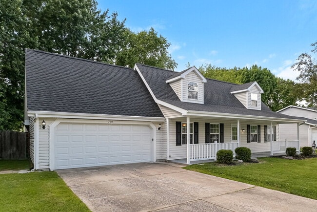 Photo - 705 Aster Ln