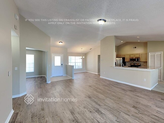 Photo - 2311 Hamlin Trail