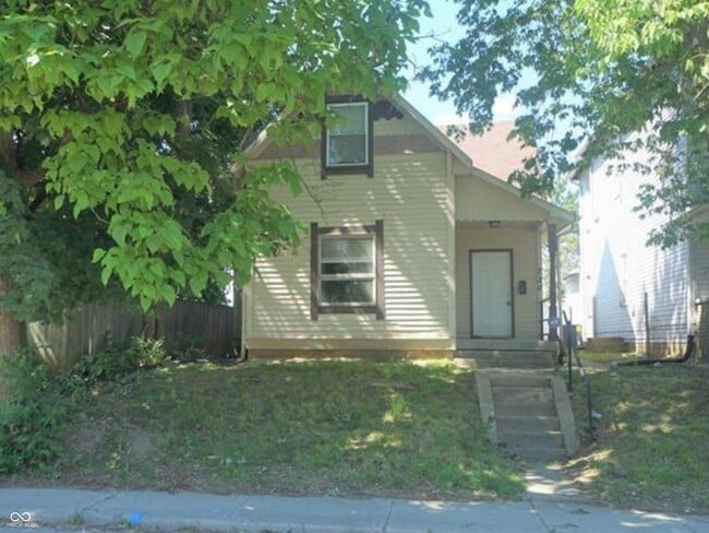 Photo - 730 E Morris St
