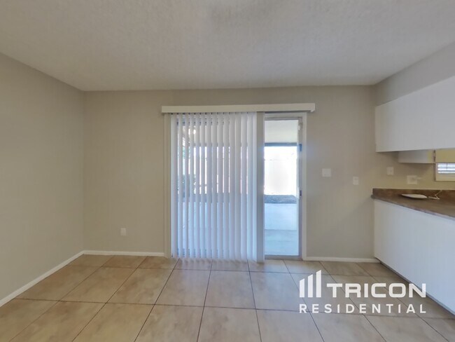 Photo - 3729 W North Ln