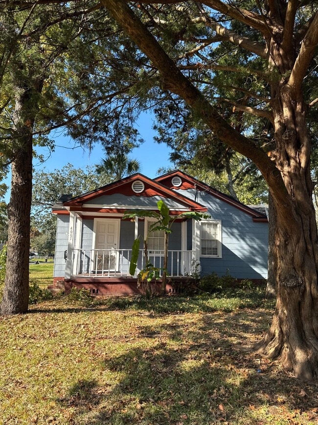 Photo - 4005 Green St