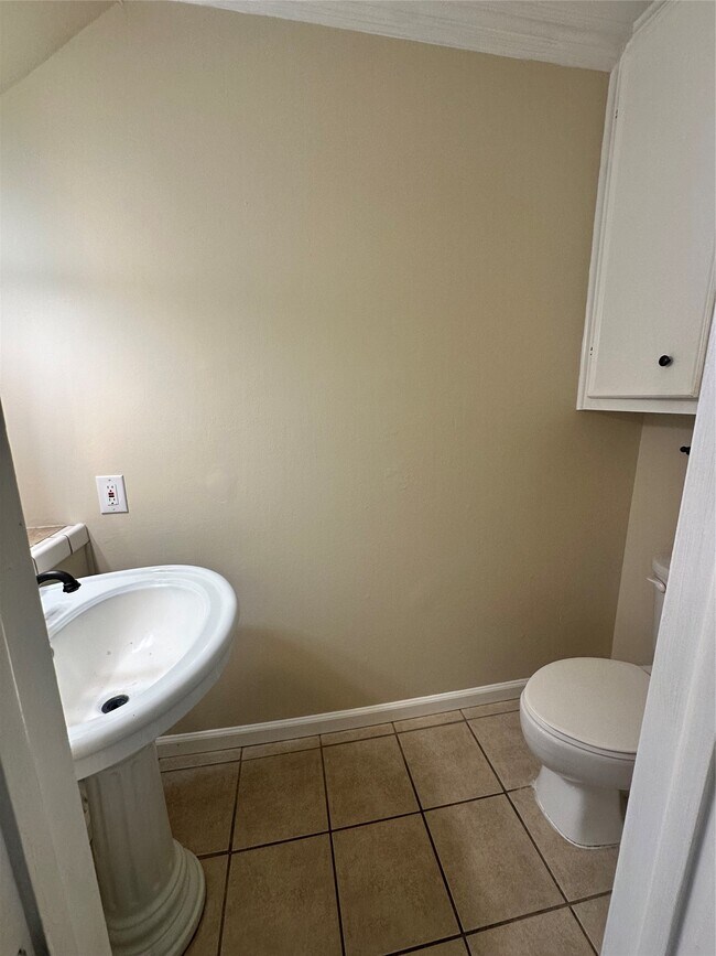 1433 Cedar Post Ln Unit 41