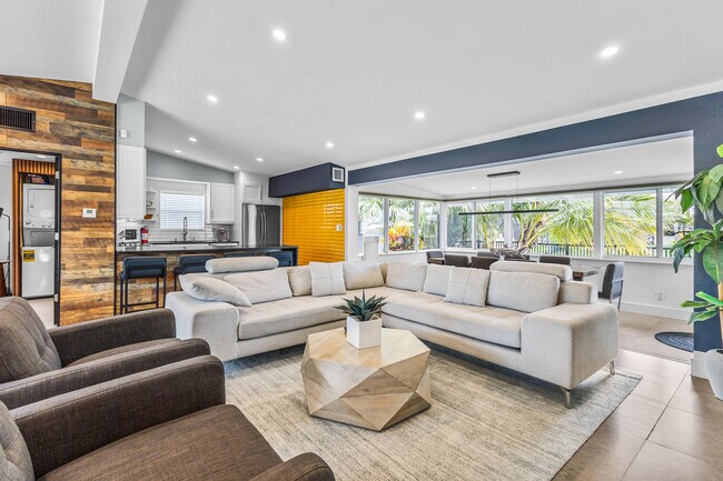 Photo - 2678 Marathon Ln