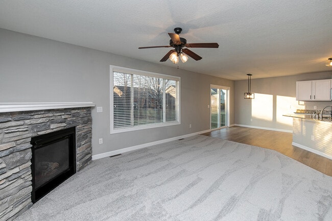 Photo - 401 S HUSTON DRIVE