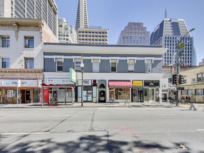 Photo - 706 Kearny-124 Unidad 124