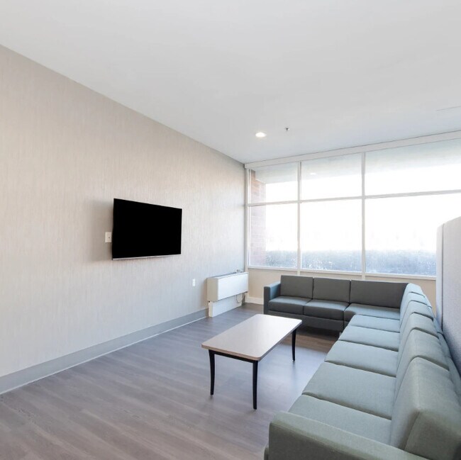 Photo - Sharp Leadenhall Apartments