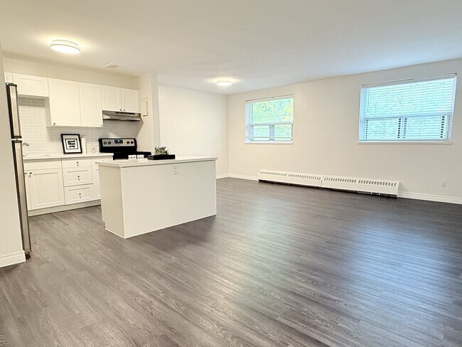 Photo - 20 Bradmon Dr Unit 109