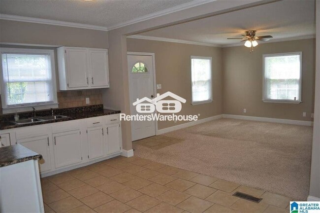 Photo - 1620 Alemeda Ave SW