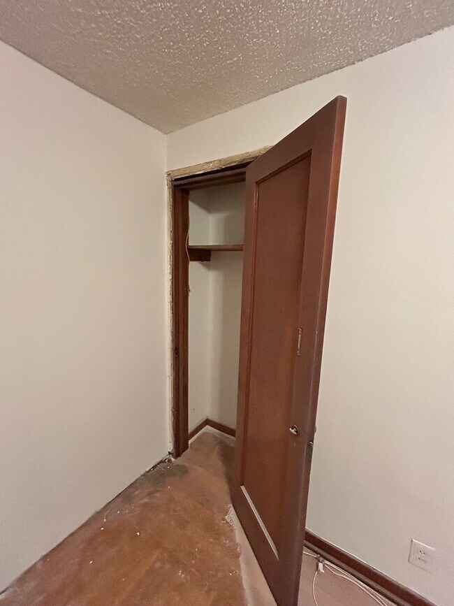 Photo - 4315 Antisdale St