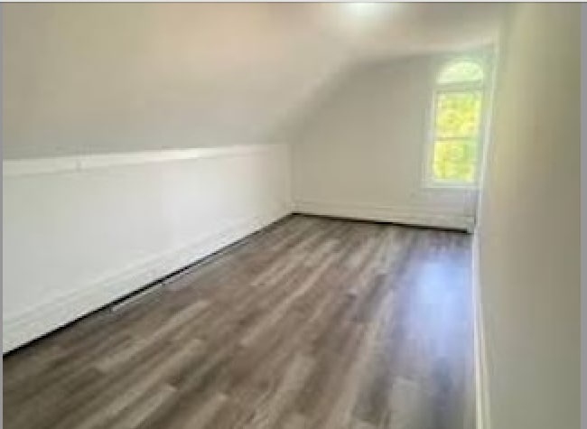 Photo - 23 Hanover St Unit 3