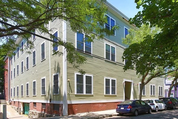 Building Photo - 253 Norfolk St Unit 2-2 Rental