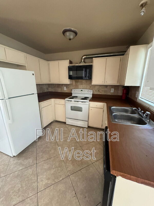 Photo - 843 Garden Walk Blvd Unit Apt D