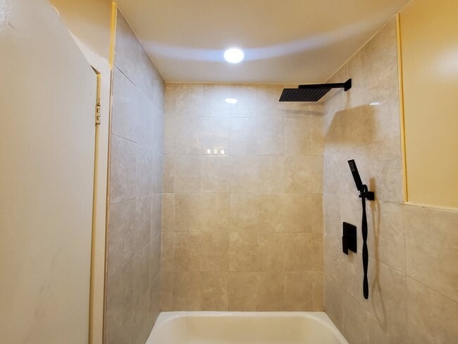 Photo - 7915 Bustleton Ave