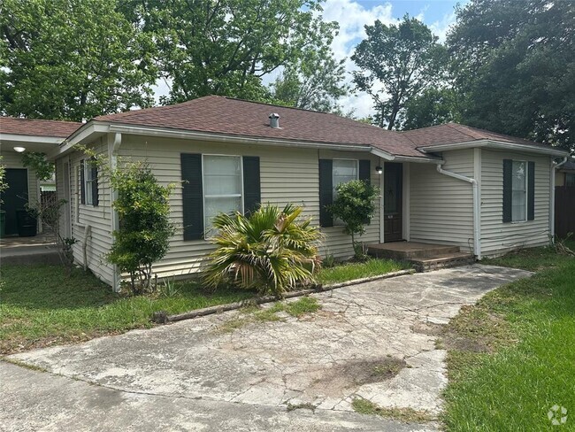 Building Photo - 213 Treasure Dr Rental