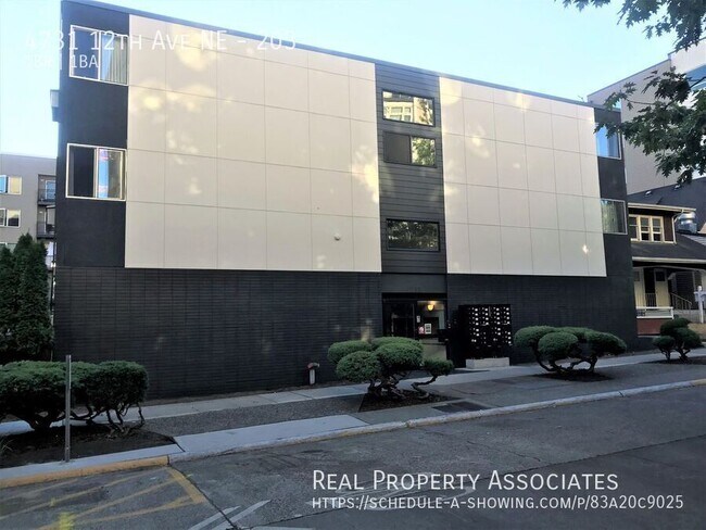 Photo - 4731 12th Ave NE Unidad 203