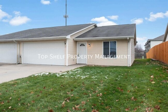 Building Photo - 218 4th St NW