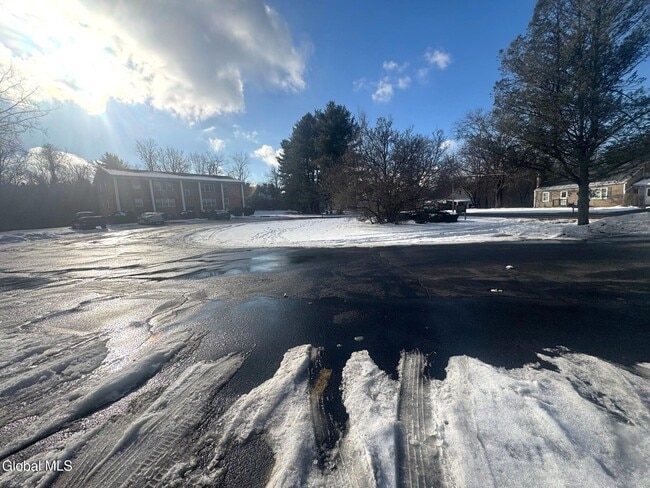 Photo - 11-21-21 Ashdown Rd Unit 15C