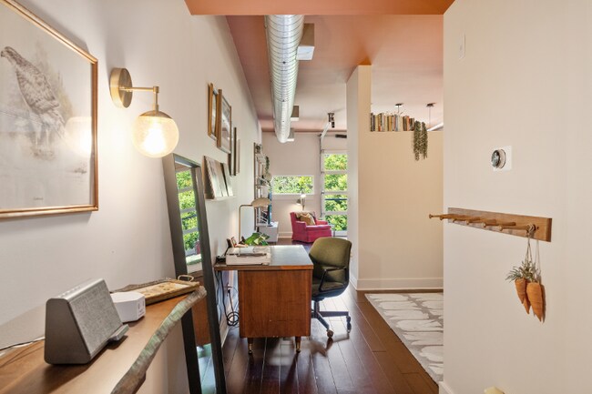 Photo - 1611 Central Ave Unit 402