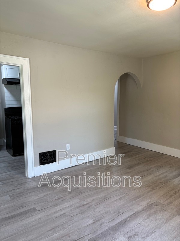 Photo - 900 Washington Unit 3