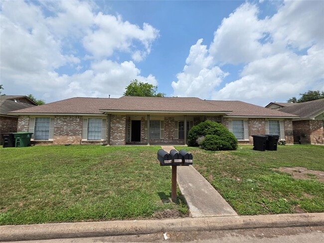 Building Photo - 12738 Shannon Hills Dr Rental