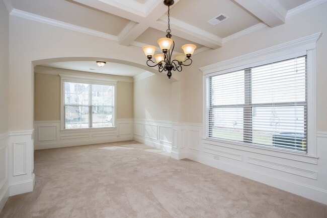 Photo - 413 Culloden Moor Dr