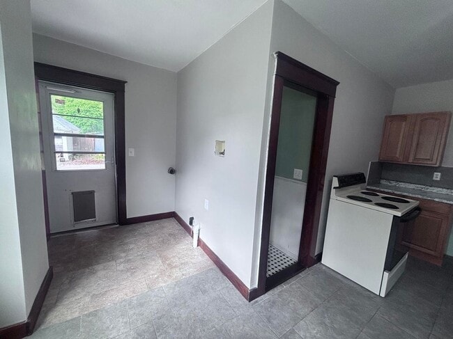 Photo - 32-34 Linnell Street, 34 Unit 34